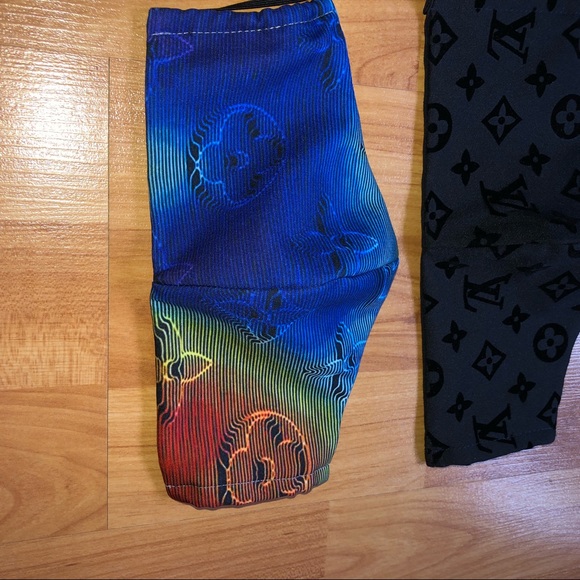 SET of TWO masks - Picture 5 of 7